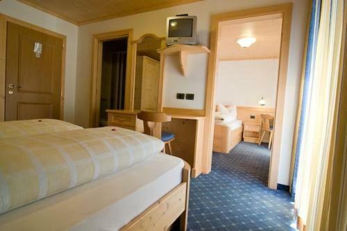 Hotel Pension Enzian