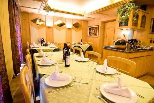 Hotel Pension Enzian