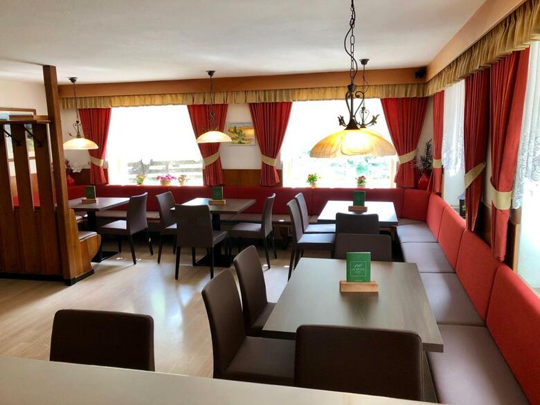 Hotel Pensione La M�da
