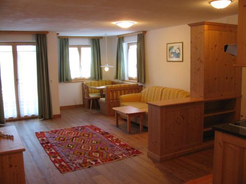 Aparthotel Residence Rosarela