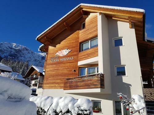 Aparthotel Residence Ciasa Mirasas