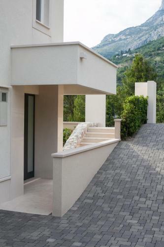 Villa Luki?