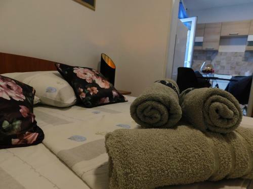 Jacky Apartment / Mountain View