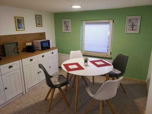 Apartamento Ferienwohnung Alte Schmiede