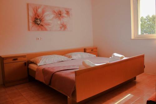 Apartments Pino