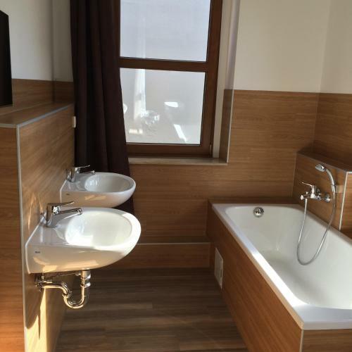 Hostal Sefano Low Budget Hotel