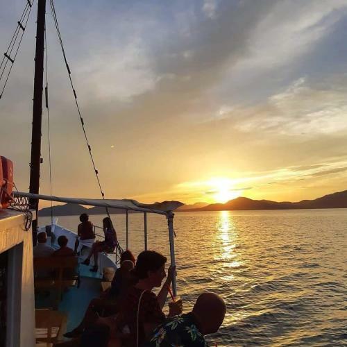 Boat-fishing Charter Averto