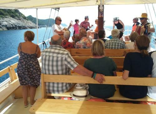 Boat-fishing Charter Averto
