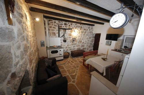 Dream Stonehouse