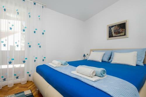 Apartmani Mei? Pirovac