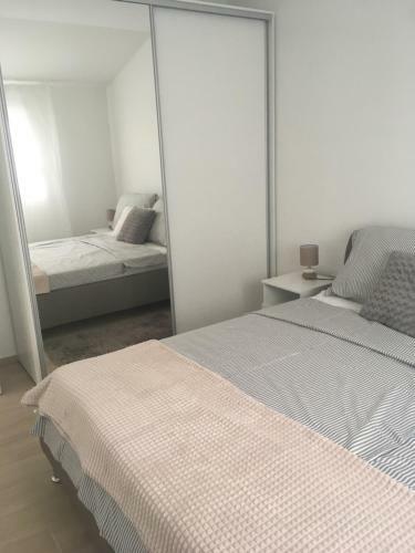 Luxury Apartments Vu?ini? Pirovac