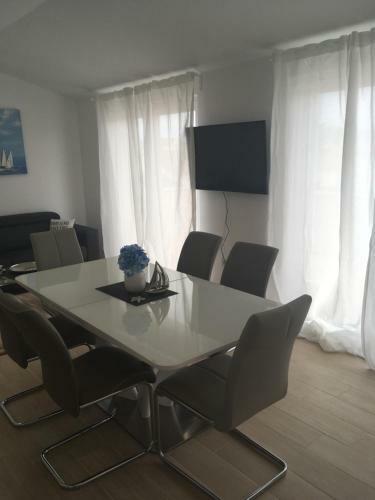 Luxury Apartments Vu?ini? Pirovac