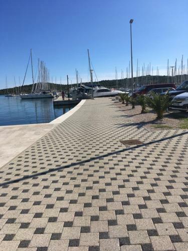 Luxury Apartments Vu?ini? Pirovac
