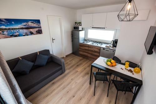 Hotel Mobile Home Pirovac 30