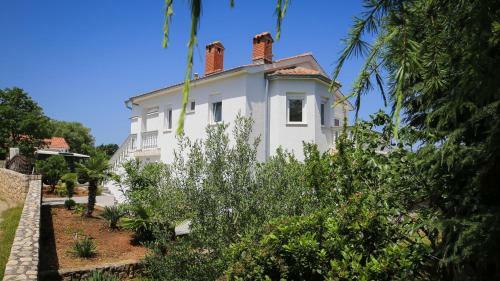 Four Bedrooms Villa Anita