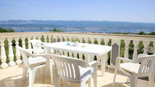 Four Bedrooms Villa Anita