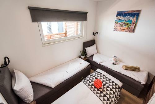 Hotel Mobile Home Pirovac 34