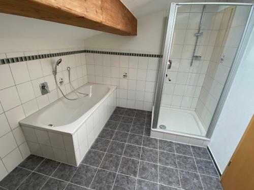 Apartamento Ferienwohnung Heuberg