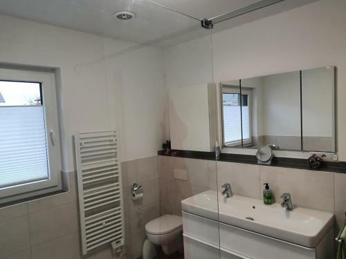 Apartamento Gro�z�gige Unterkunft Mit Terrasse