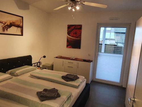 Apartamento Gro�z�gige Unterkunft Mit Terrasse
