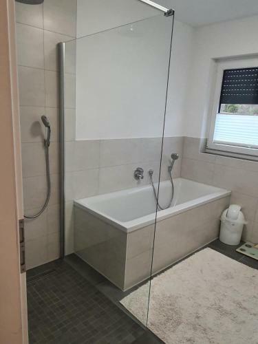 Apartamento Gro�z�gige Unterkunft Mit Terrasse