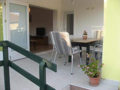Apartments By The Sea Orebic, Peljesac - 16448