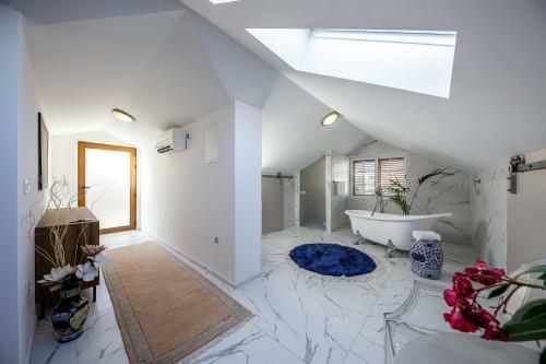 Beautiful Villa Galatea