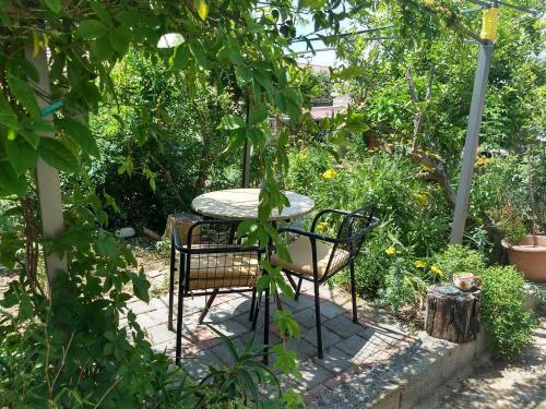 Spacious Garden House, Orebi? (4+1)