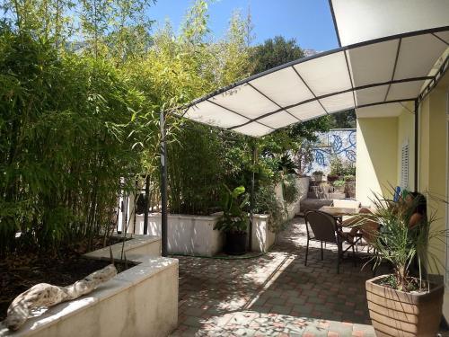 Spacious Garden House, Orebi? (4+1)
