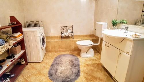 Spacious Garden House, Orebi? (4+1)