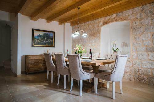 Beautiful Villa Apollo