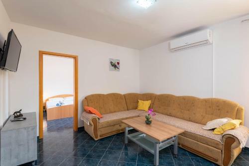 Holiday Apartments Mare