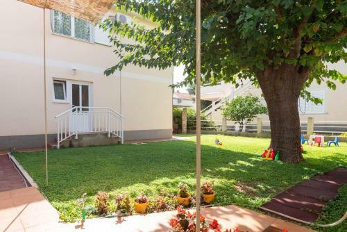 Holiday Apartments Mare