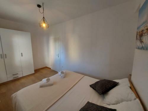 Apartments Kurtov
