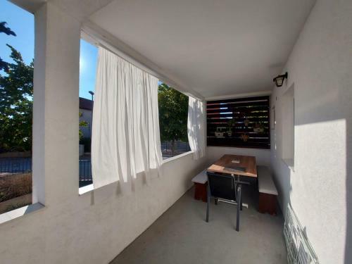 Apartments Kurtov