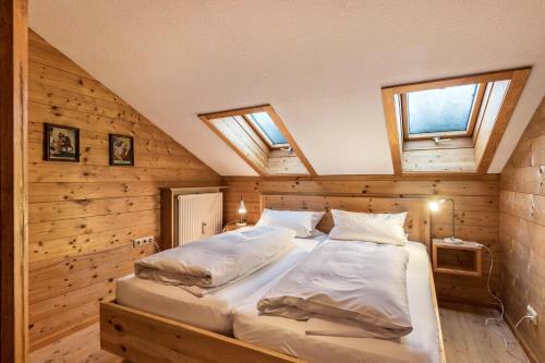 Fischer Apartment A