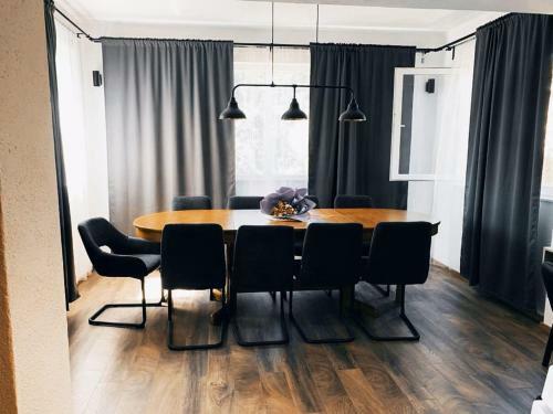 Modern Family Apartment Zara
