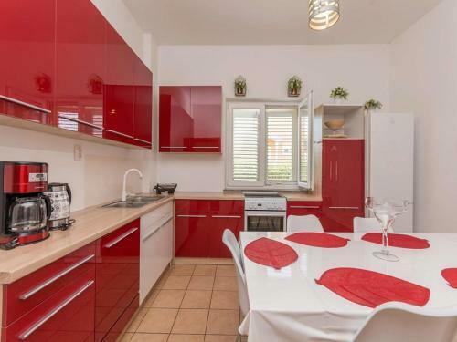 Villa Mande With Great Pool