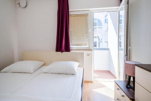 Apartments Jadra