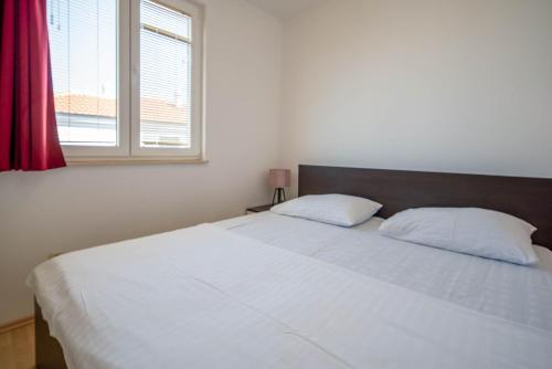 Apartments Jadra