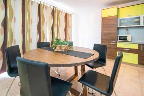 Apartments Jadra
