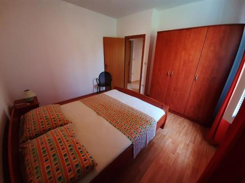 Nice Apartment With Covered Balcony And Sea View
