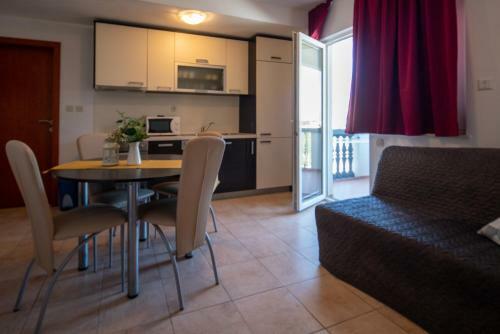 Apartmani Di-ana