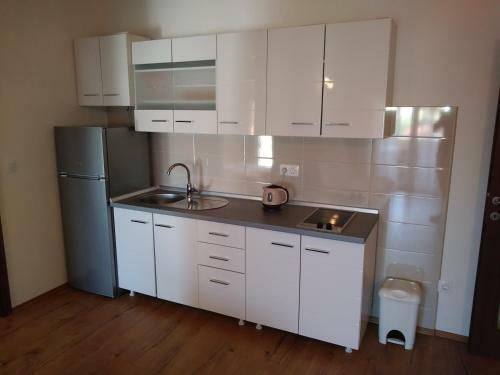 Nives Apartmani