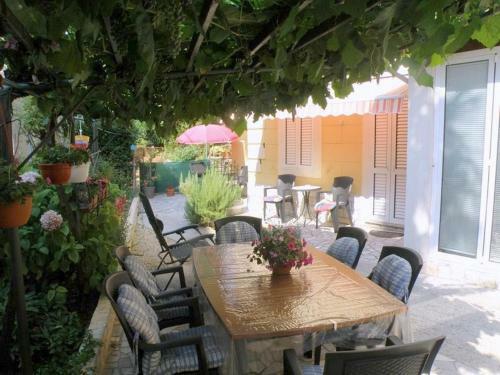 Hostal Rooms Alida