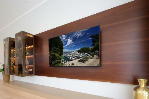 Stylish Apartment 100 M From The Beach