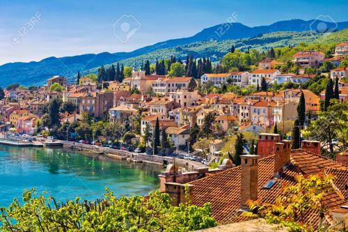 Apartments Pia Volosko, Opatija