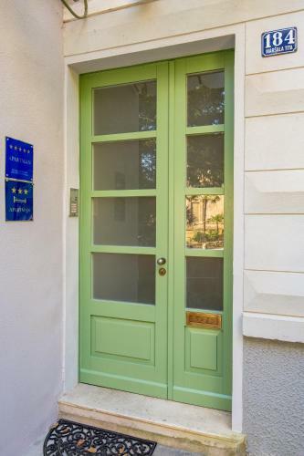 Apartment Adrija