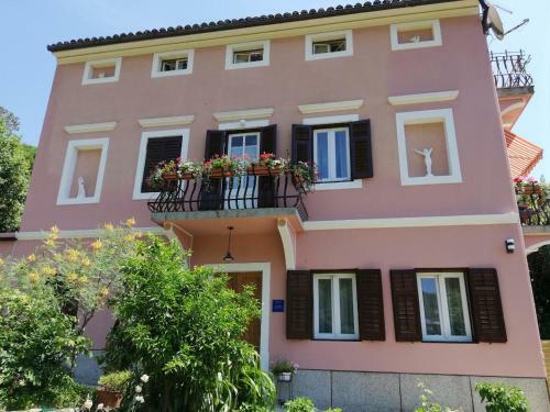 Apartman Lu?eti?