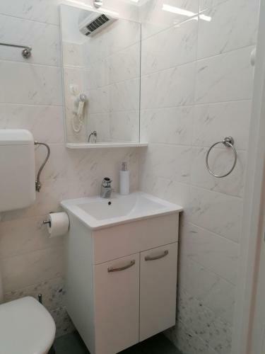 Apartman Lu?eti?